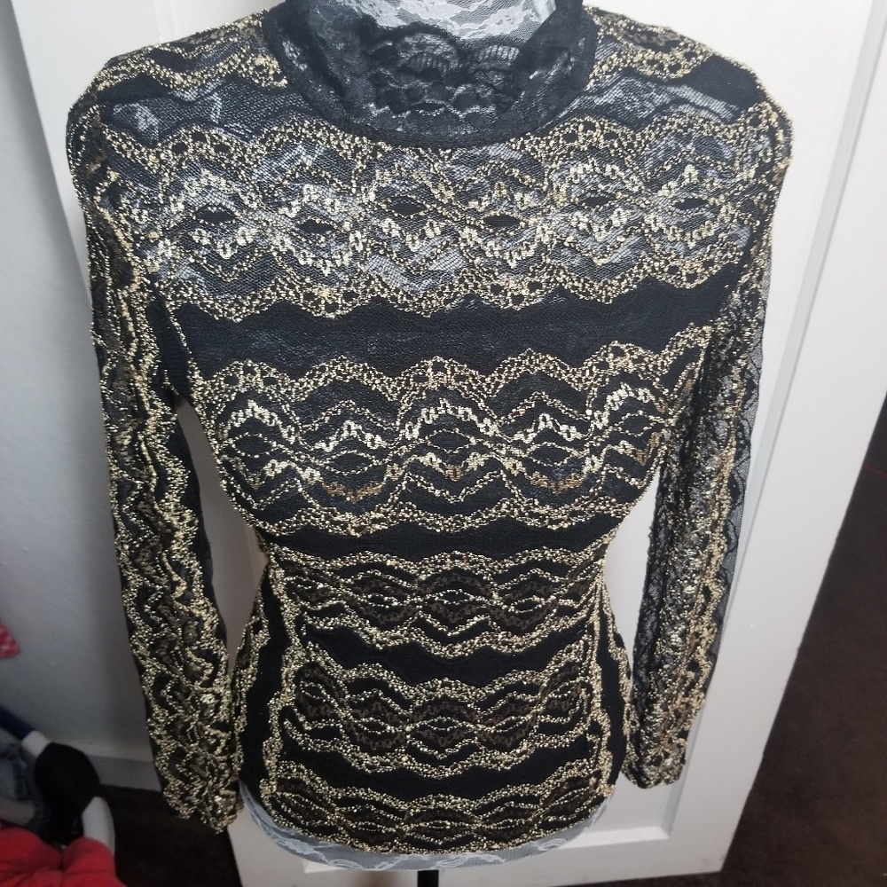 Black and Gold Lace Top - Picture 8 of 8